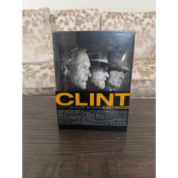 Clint Eastwood: 35 Films – 35 Years at Warner Bros. - DVD Collection - Picture 2 of 9